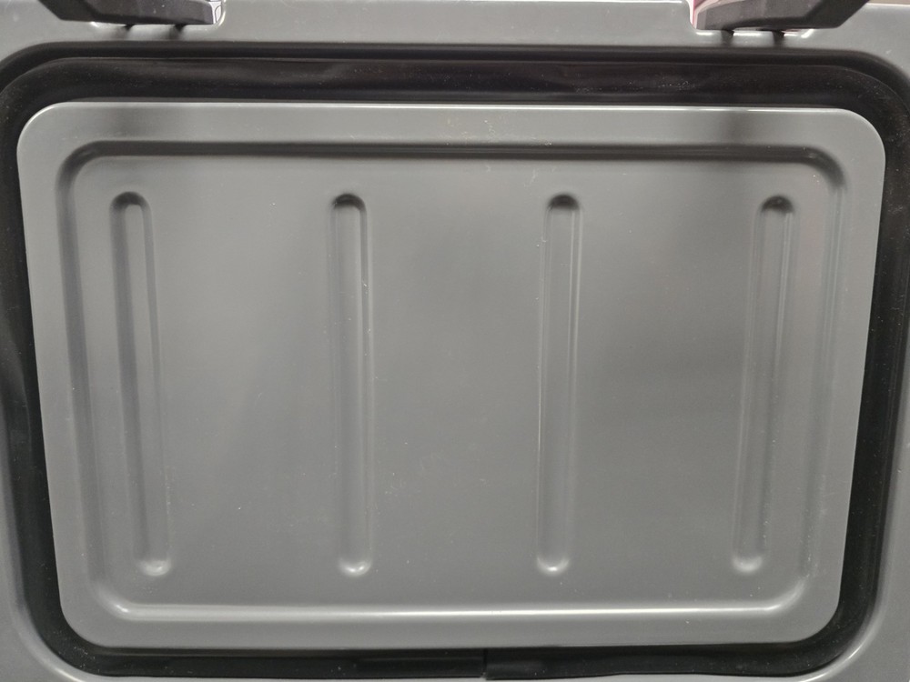 Basecamp 20 HARD COOLER BEAR RESISTENT Super Clean