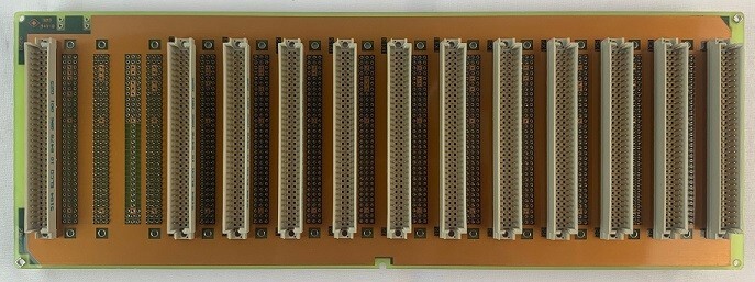 HP M1046-66501 Backplane