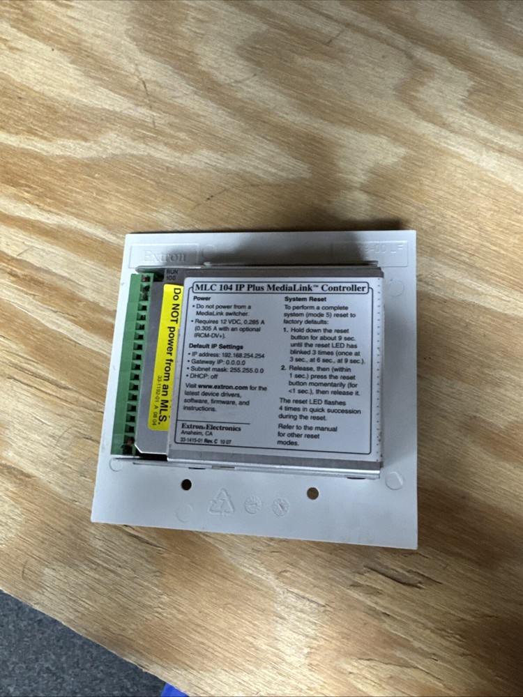 Extron Electronics MLC 104 IP Plus MediaLink Button Controller