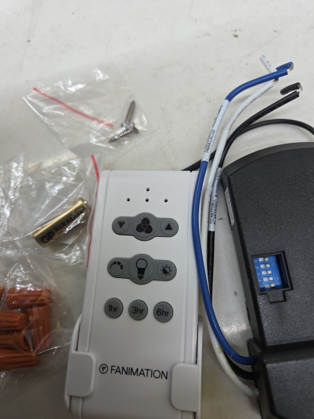 Fanimation CR500 Fan and Light Remote Control - White With Battery Genuine