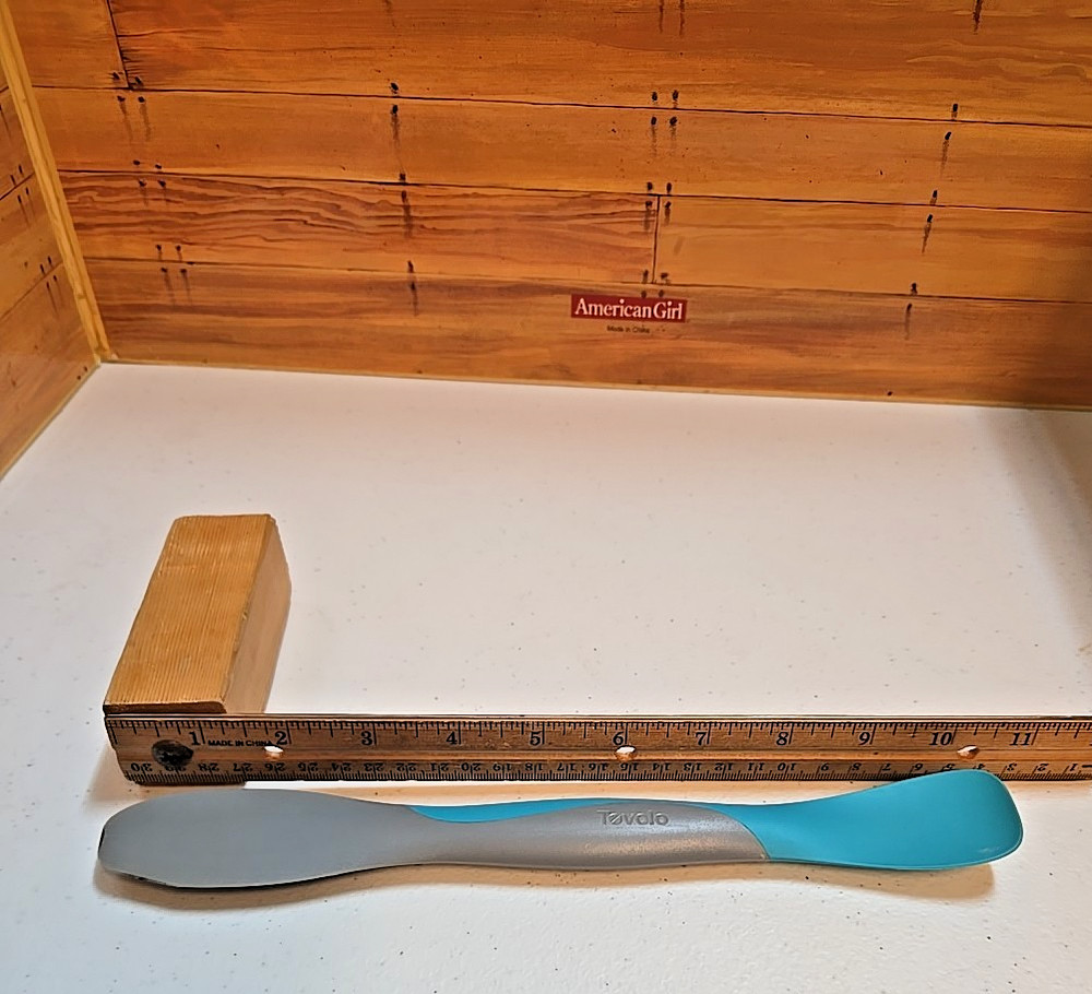Tevola Mini Scoop & Spread Kitchen Tool; Silicone