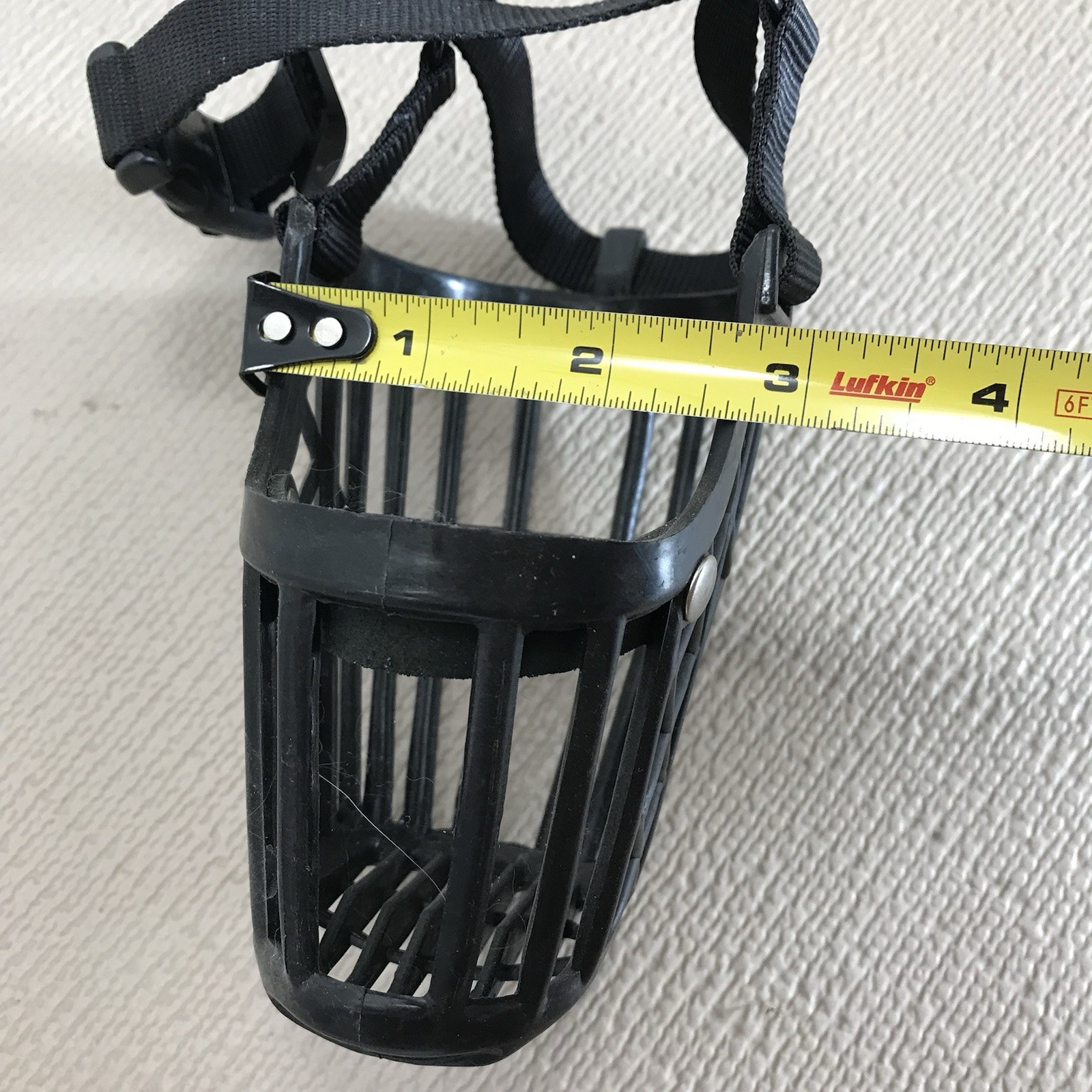 Dog Muzzle Basket Sz Medium Breathable Adjustable Plastic Black