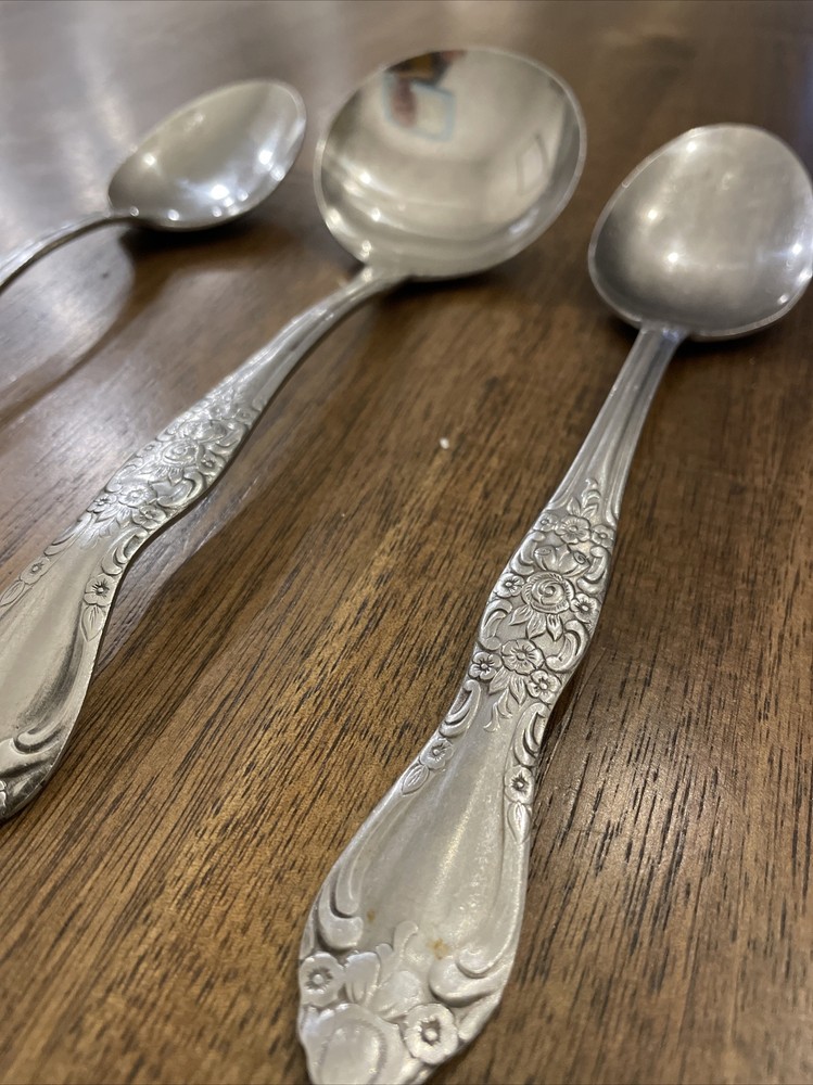 Northland Stainless Korea CAROLINA Pattern Serving Pieces 3 Total