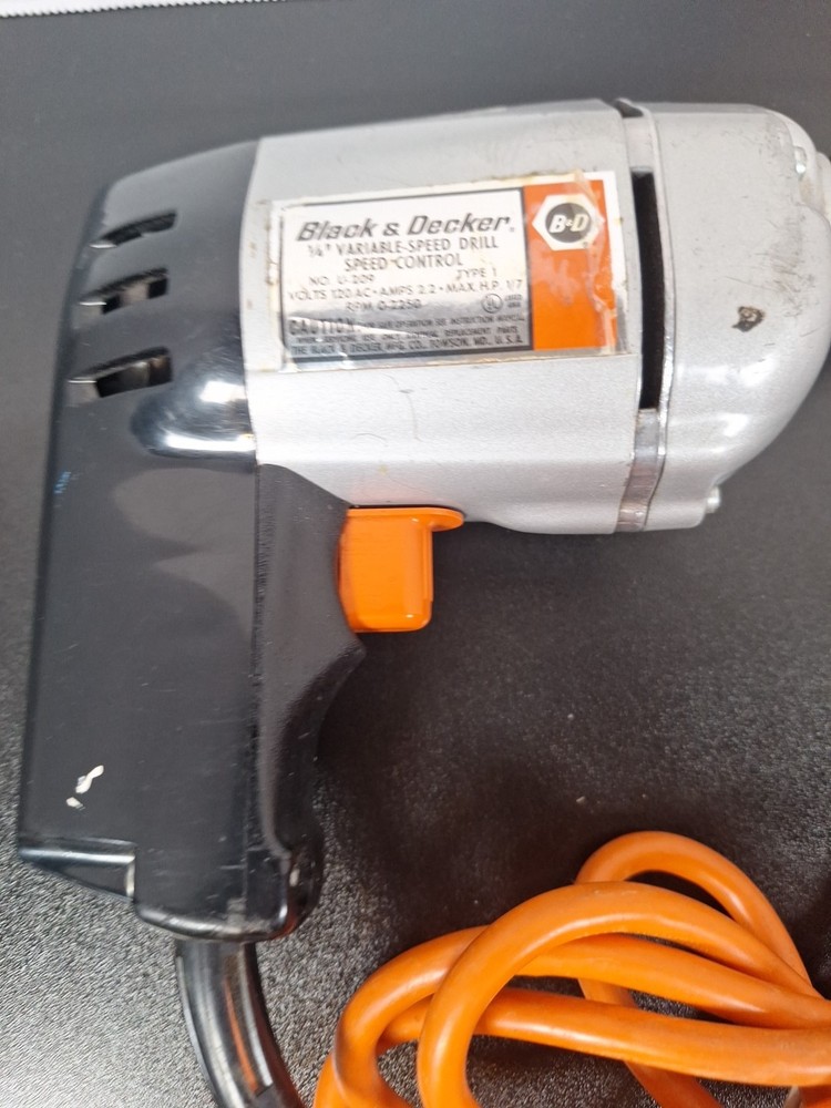 Black And Decker 1/4”Variable Speed Drill. Speed Control. U-209. Type 1. 0-2250