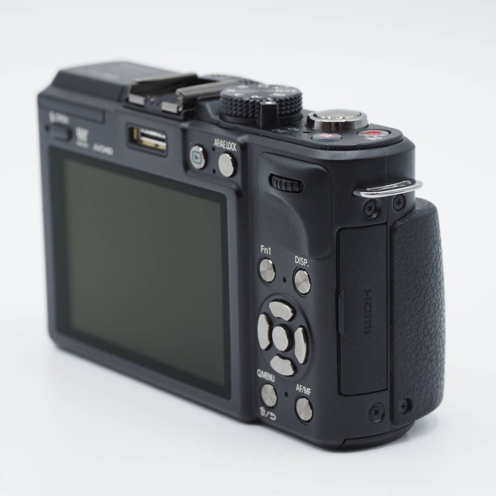 Panasonic GX1 Mirrorless Camera Body Esprit Black 1628 Shutter Used