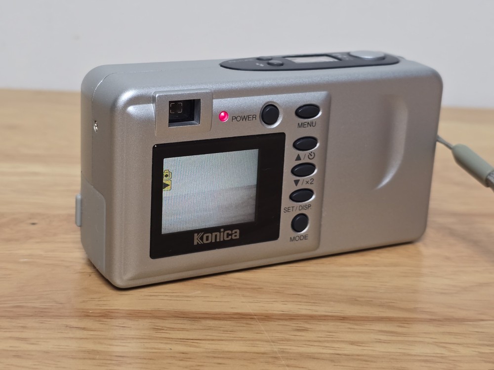 Konica KD-100 1.3MP Compact Digital Camera Silver Tested Working