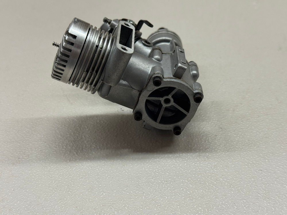 K&B No. 4011 .40 RC Airplane Engine