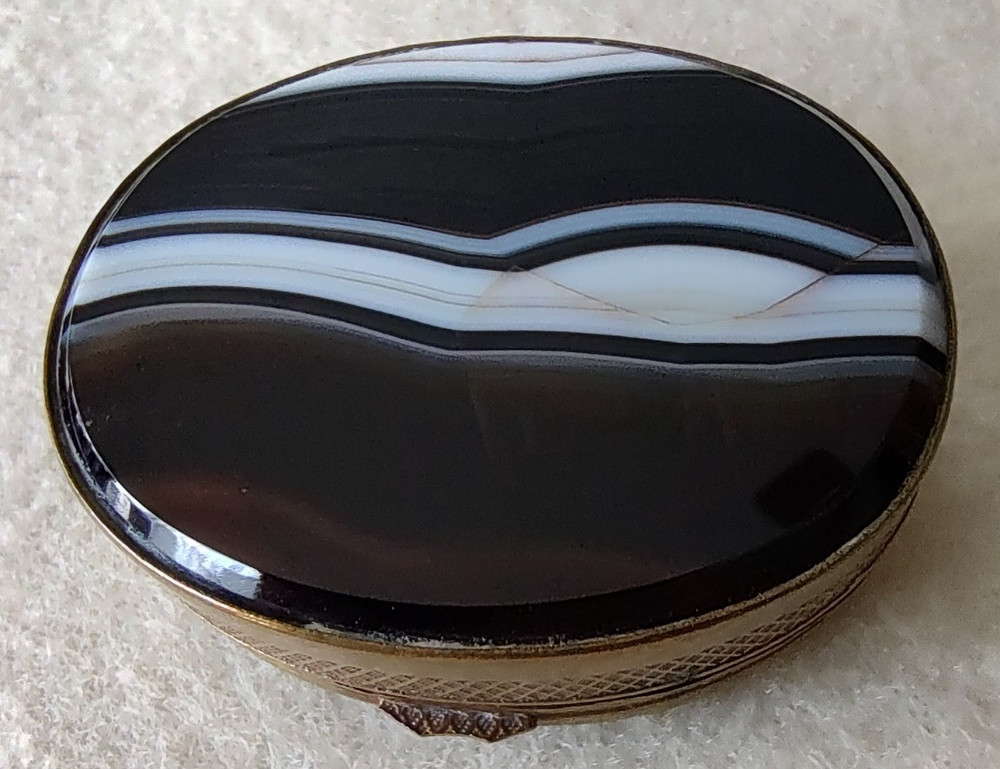 Oval Double Sided Agate Stone Snuff Box