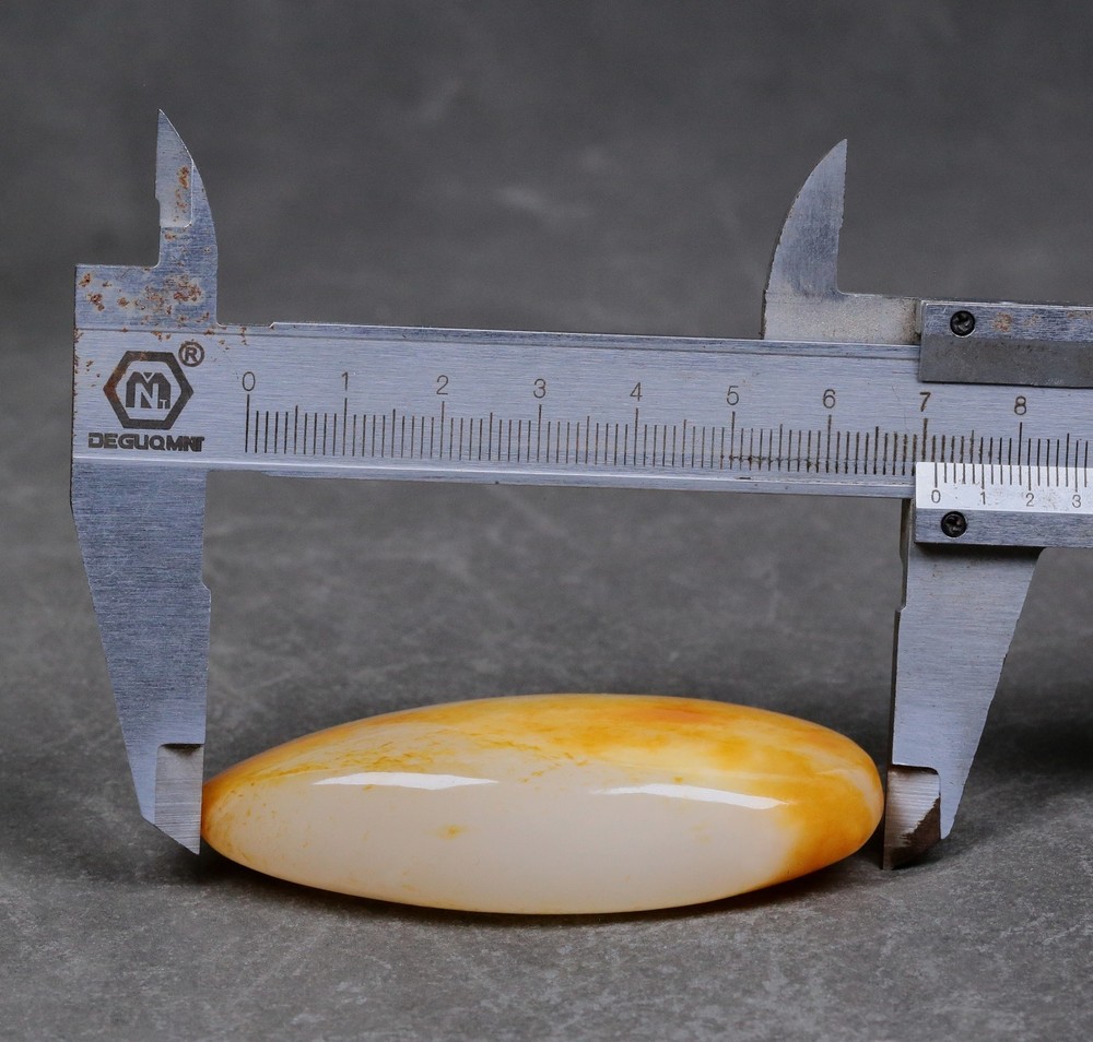 Certified 100% Hetian jade(Nephrite) Raw stone 和田玉原石 78G