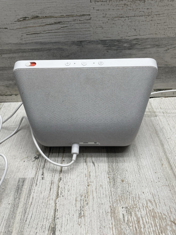 Amazon Echo Show 8 1st Gen C7H6N3 Smart Speaker White