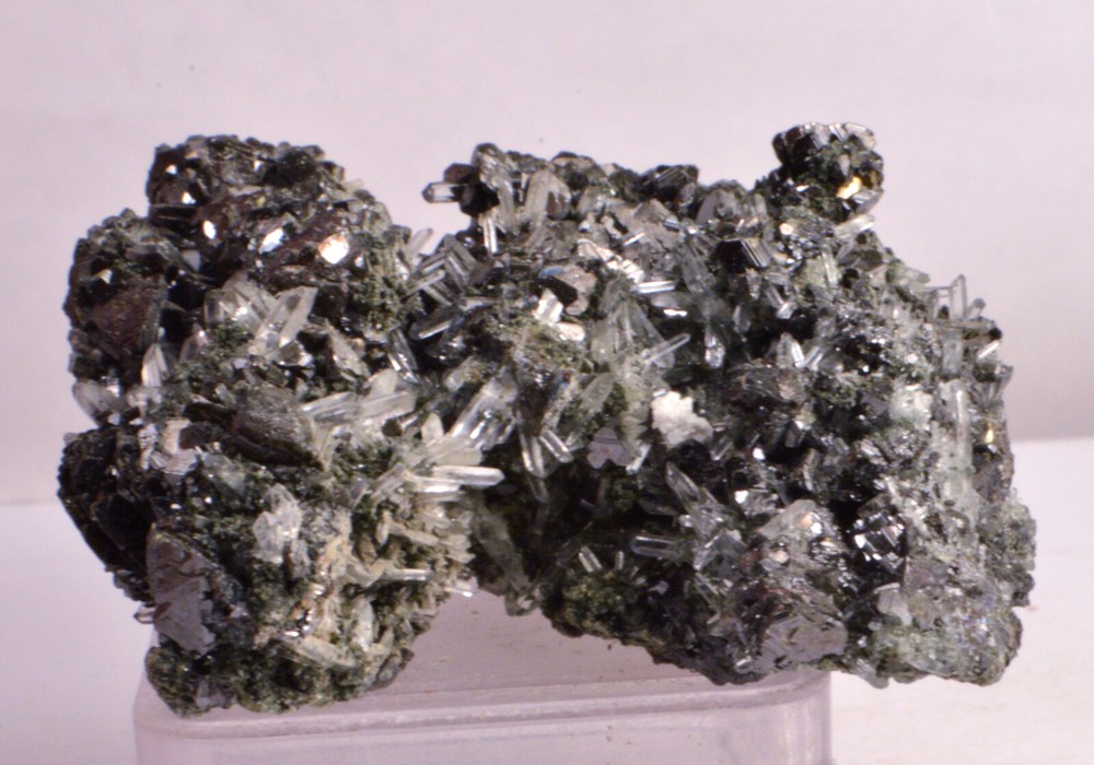#8549 Sphalerite, Quartz - Bulgaria