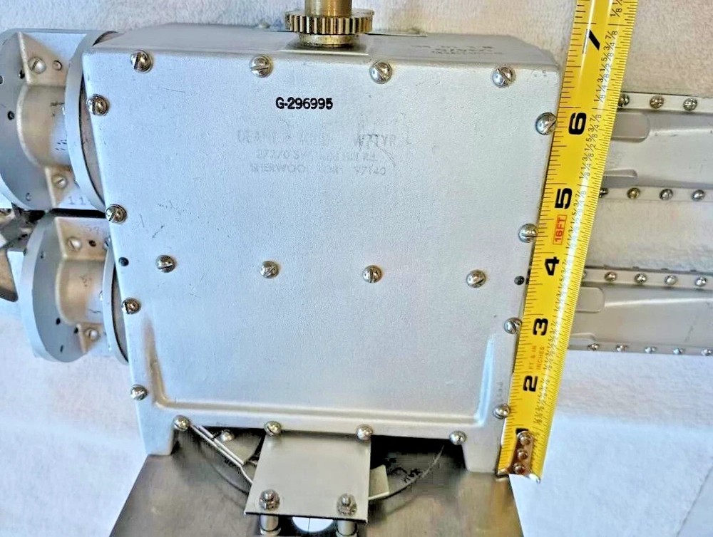 DYMEC INC. Precision Microwave Waveguide Attenuator Model DY5338 USED