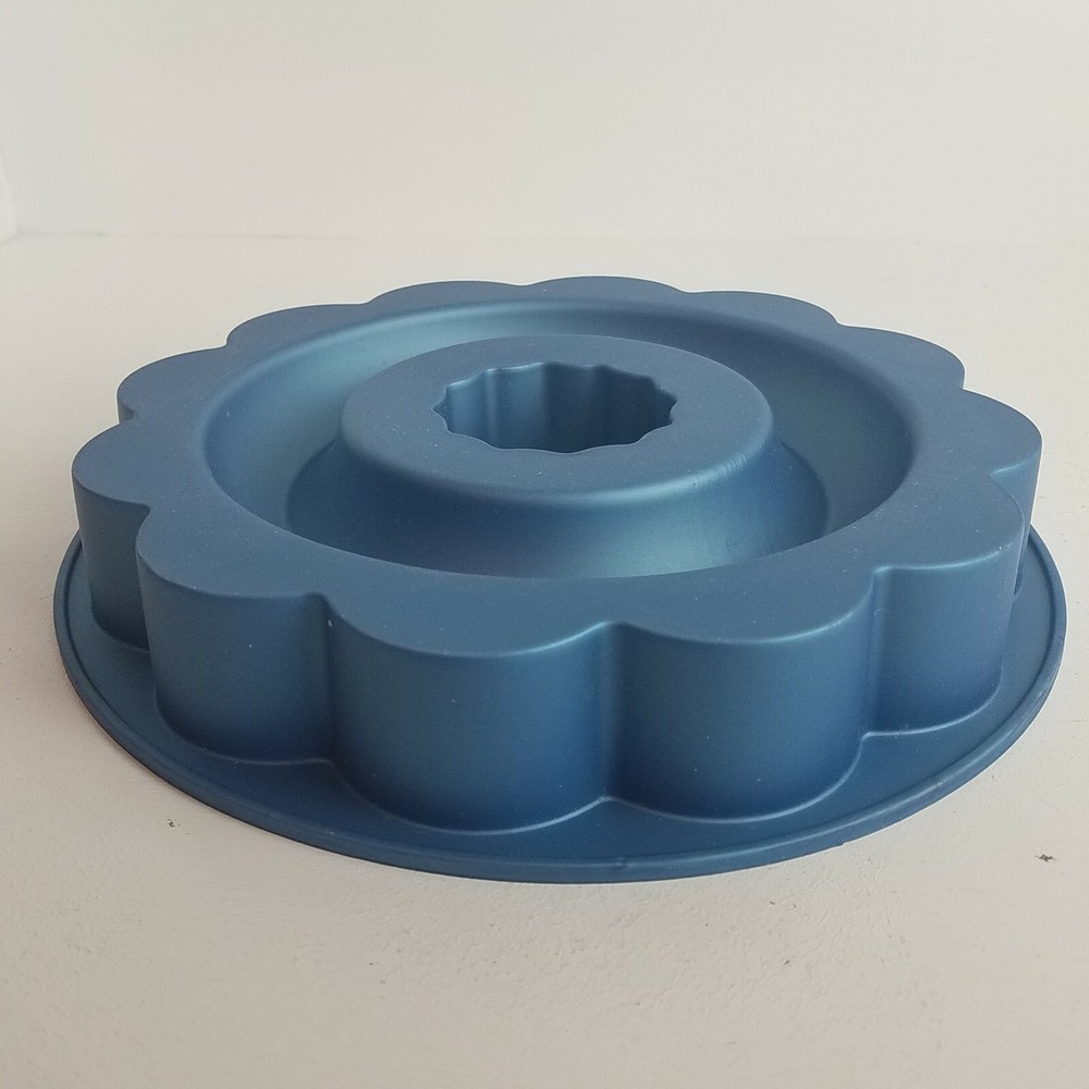 9" Round Decorative Silicon Bake Models