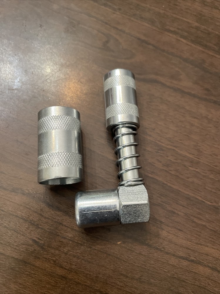 Carbyne 90 Degree Grease Coupler