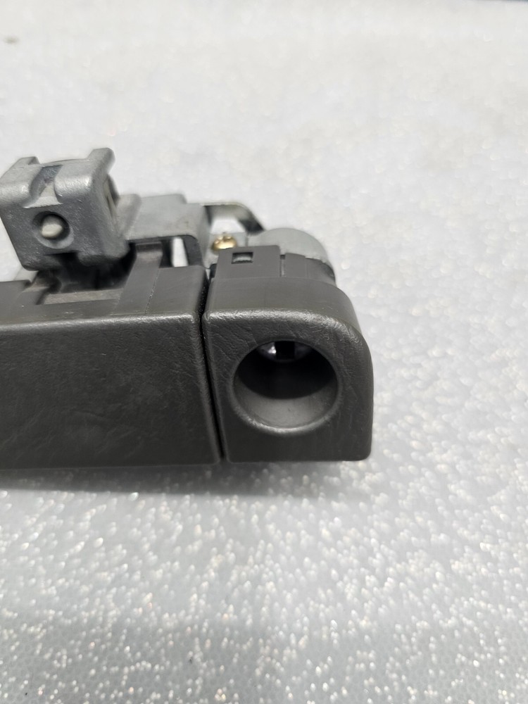 🔥2003-2008 Honda Pilot Glove Box Latch Lock Release Handle Compartment Assembly