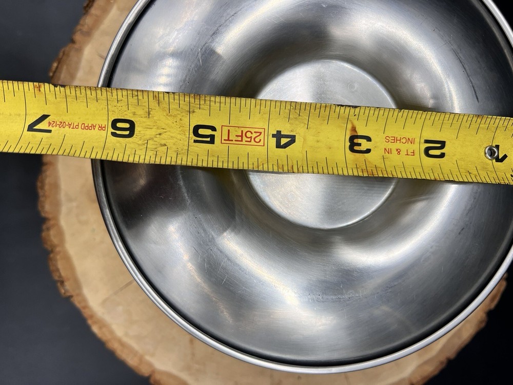 Oneida 18/8 Stainless Footed Bowl