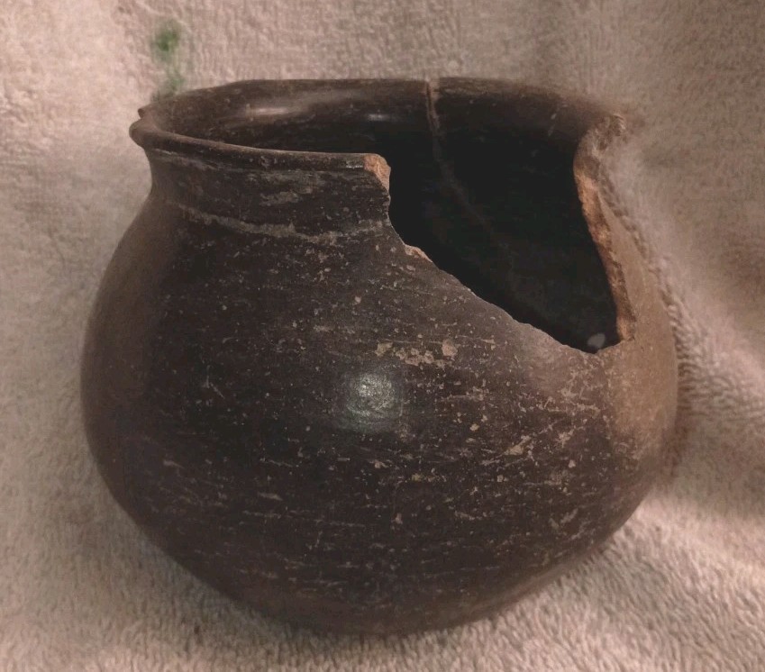 Great Antique Ancestral Pueblo Jar Pottery Bowl