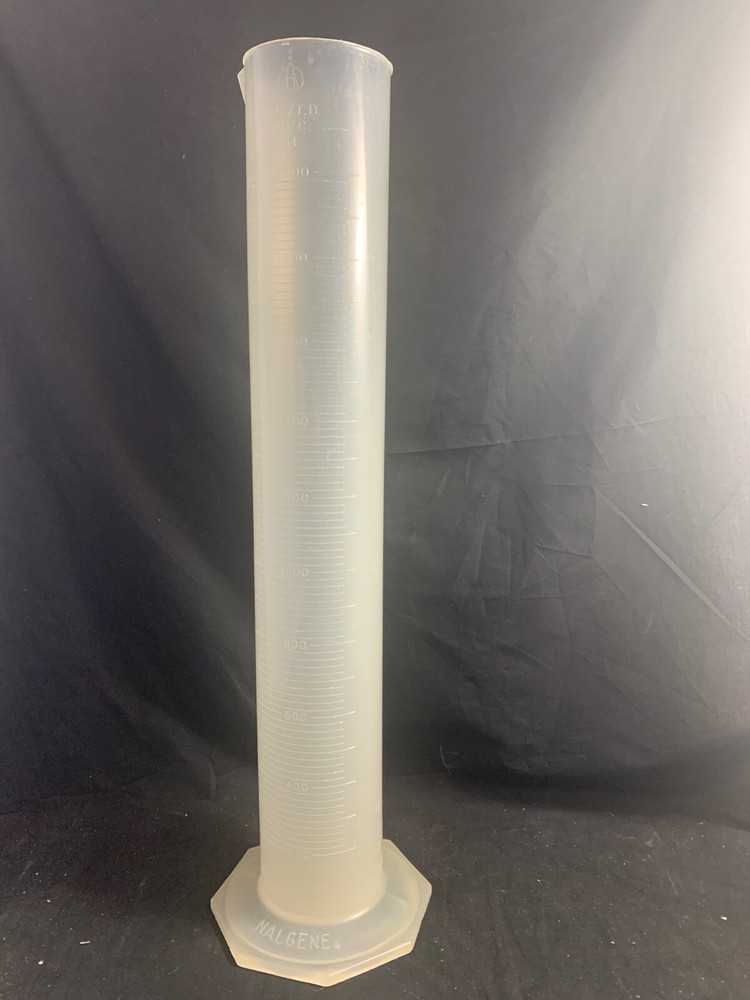 NALGENE Plastic 2000mL Polypropylene Hexagon Base Graduated Cylinder 1/Pack