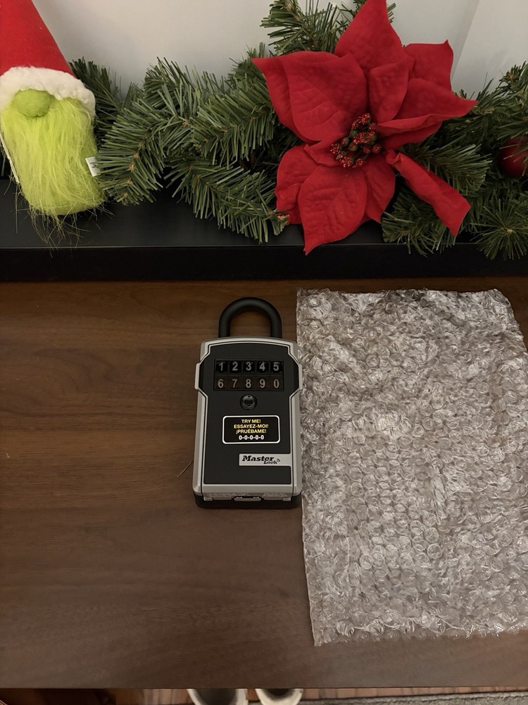 Master Lock 5440 | Bluetooth Portable Lock Box | Key Safe Removable Shackle