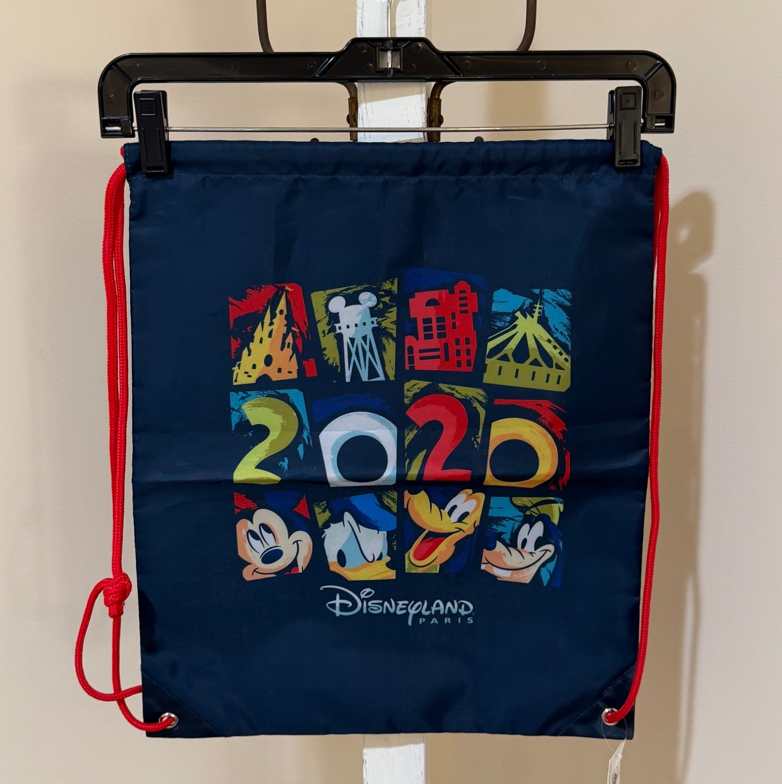 NEW DISNEYLAND PARIS ICONS DRAWSTRING BACKPACK IN NAVY 🎒 🇫🇷 🥐