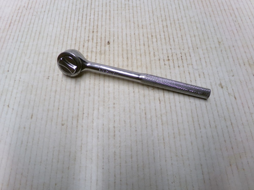 Ratchet Socket Wrench 3/8" Drive 8" Tool