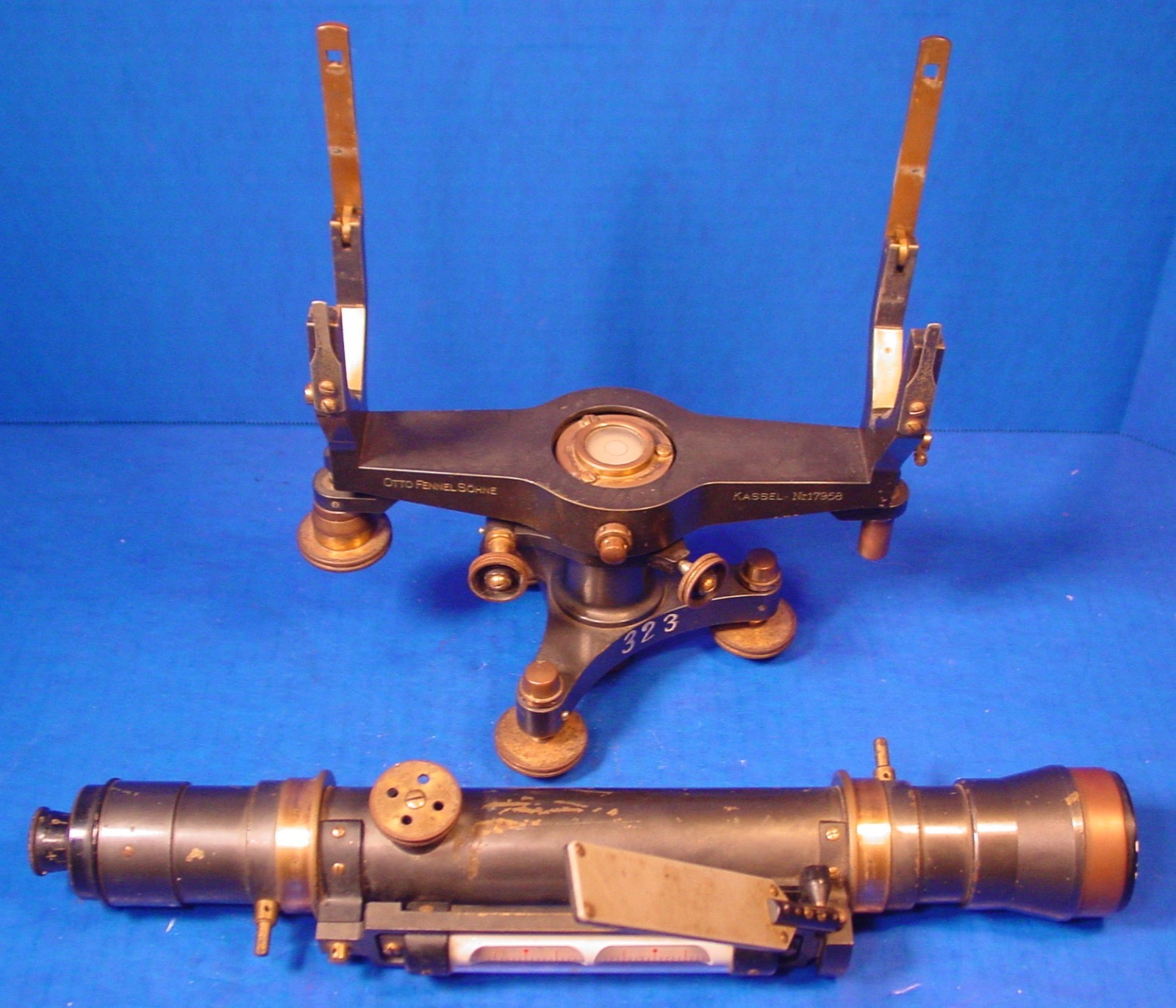 Douglas MacArthur Presentation Precise Level - Otto Fennel Sohne