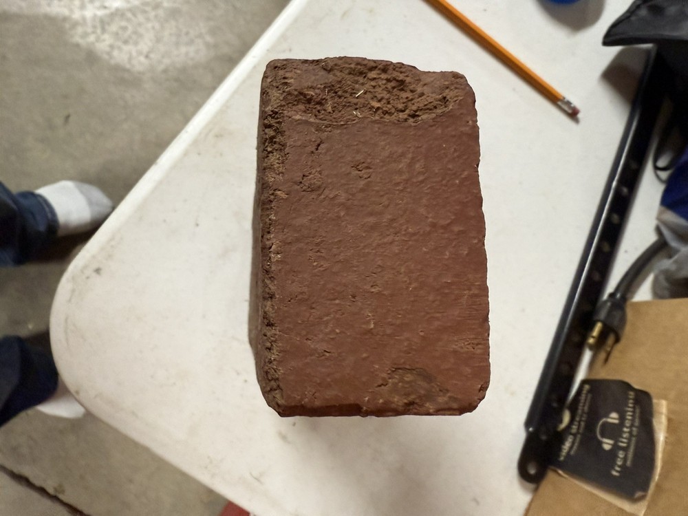 Standard - Brick