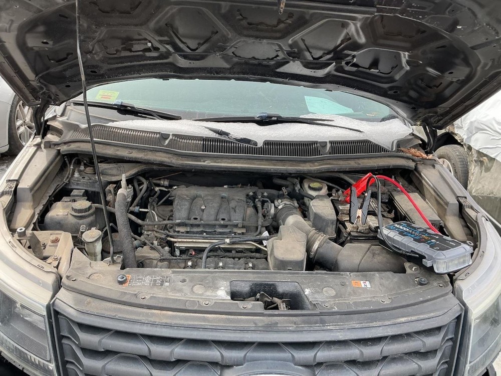 EXPLORER 2017 Glove Box 4942016