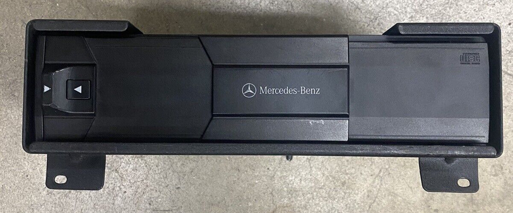 6 Disk CD Changer Player With Bracket For 1998-2007 Mercedes CL500 E320 SL500