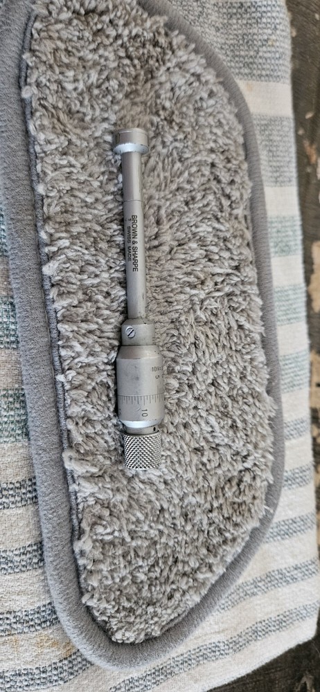 Brown & Sharpe  ) 1.4" to 1.6" Precision Inside Micrometer / Tri Mic/ Bore Mic