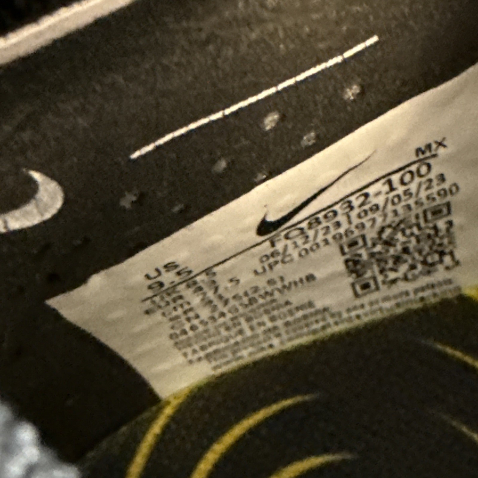 Nike Phantom Luna II Elite AG Men's Size 9.5 Soccer Cleats FQ8932-100 Bosnia