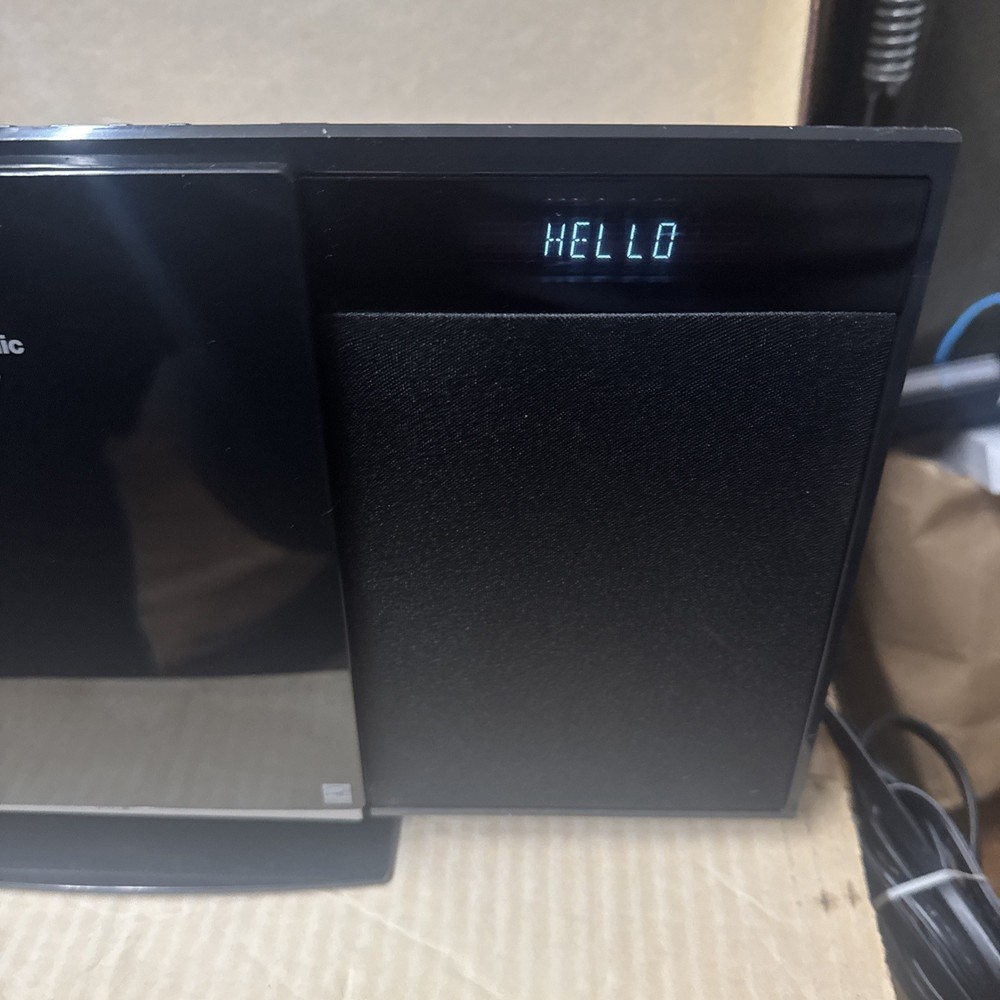 Panasonic Sc-Hc27-K Cd Radio Player