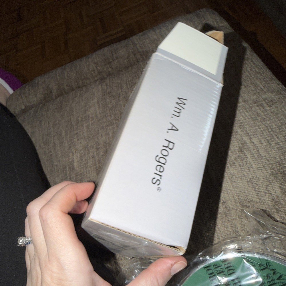 Vtg Oneida Wm. A Rogers Silver Plated Shaker Jewelry Box 6" 1998 New In Box