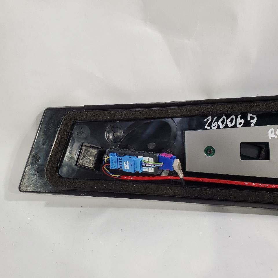 2020 Tesla 3 OEM Left B Pillar Camera Projector With Cover