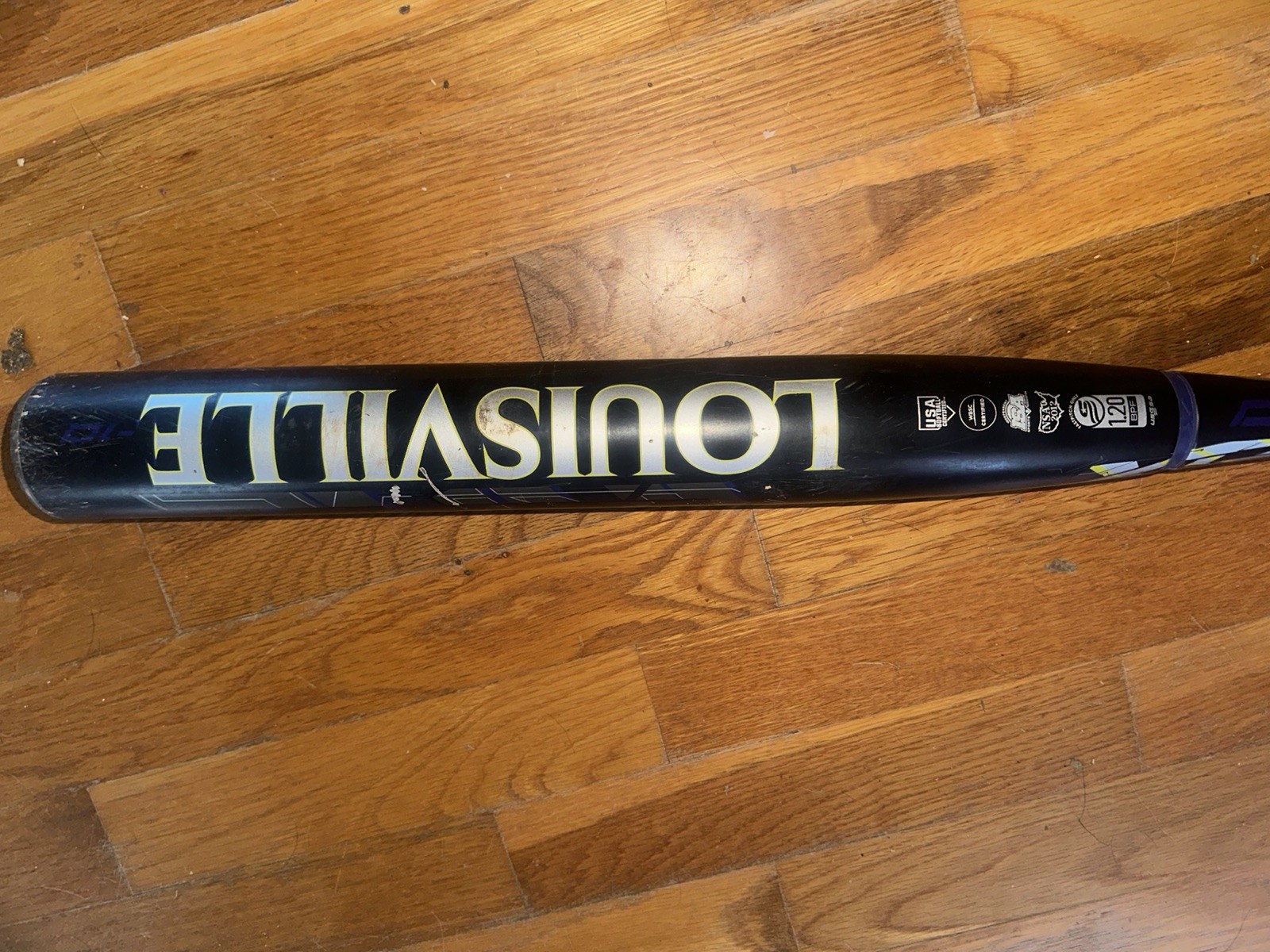 2024 Lousiville Xeno 33 Drop -10 Fastpitch Softball Bat