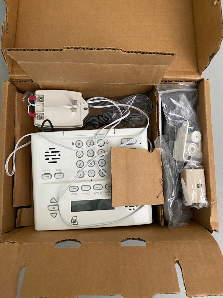 Interlogix 806323NXT Security Simon Untested As Is
