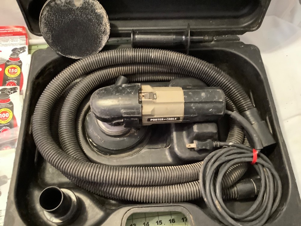 Porter Cable #7336 Variable Random 6 Speed 3.4 Amp Orbital Buffer/Sander/Vac Set