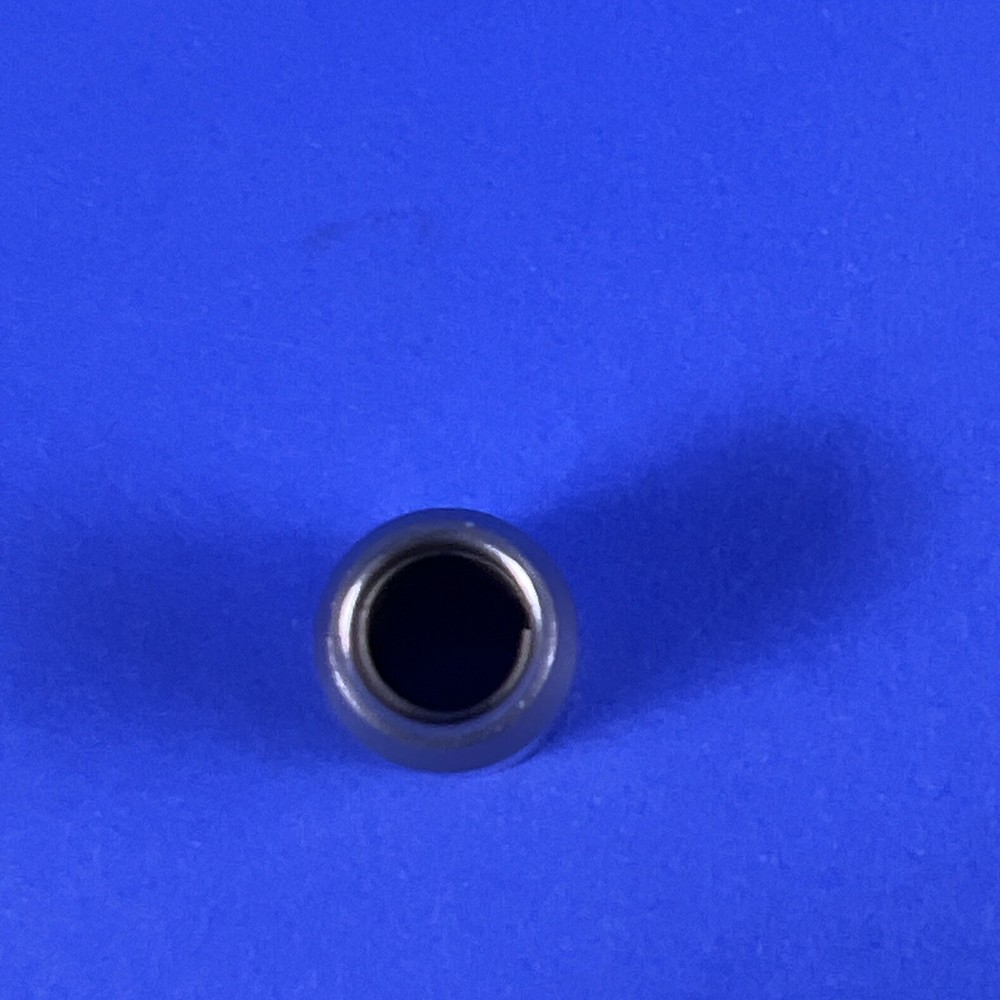 Endoscope light post fine thread adapter for PUSH ON fiber light cables