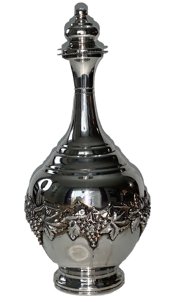 Judaica decanter Set Kiddich Goblets & Tray