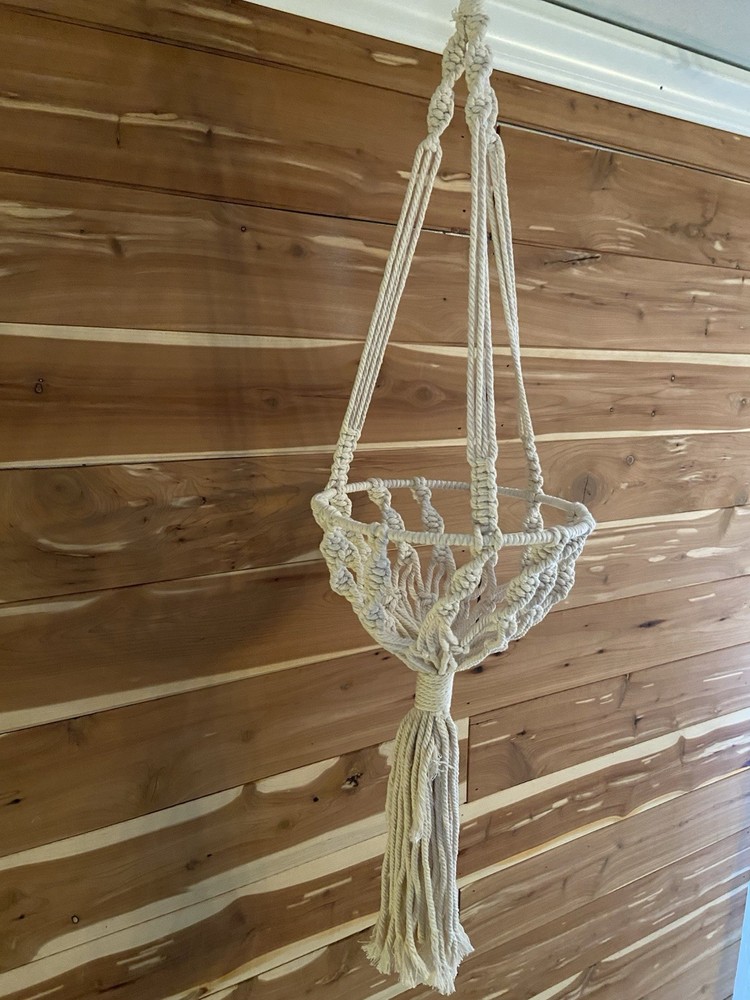Macrame Ivory Plant Hanger With Ring 30”