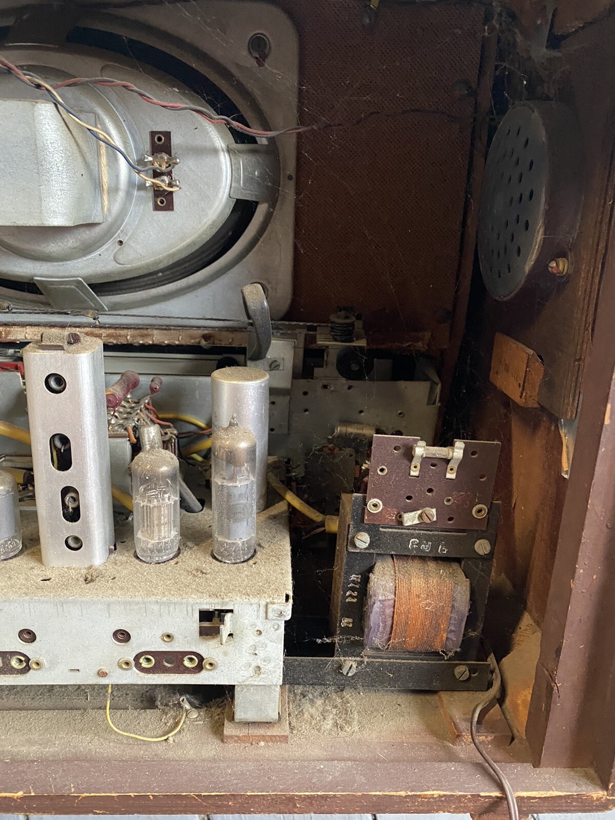 Nizza 3D H1054 3 Lautsprecher Radio Works!! 1954-55