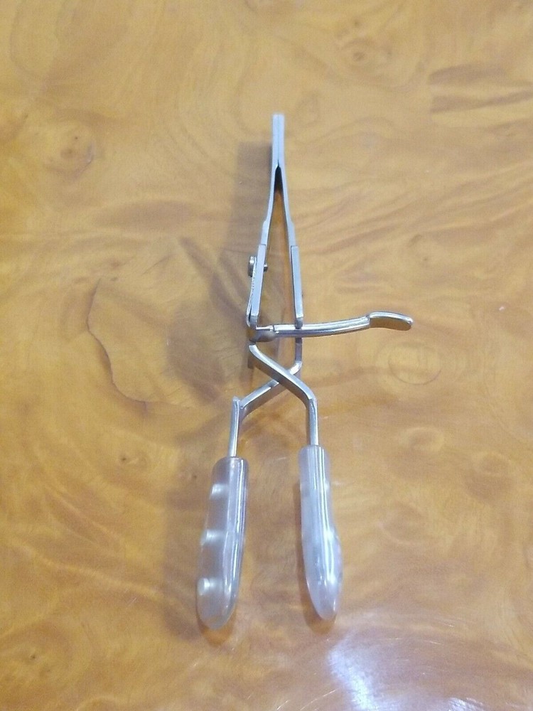 Comparable to V. Mueller SU3145 Automatic Skin Retractor MJ1