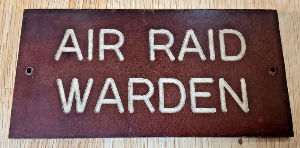 ORIGINAL WW2 BAKELITE AIR RAID WARDEN SIGN