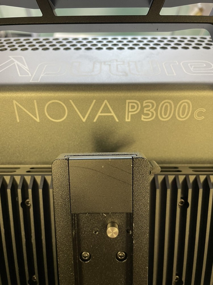 APUTURE NOVA P300C (EZ2006409)