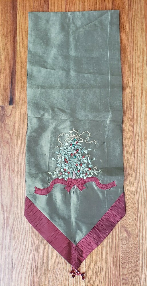 2 Holiday Table Runners Used Excellent Condition
