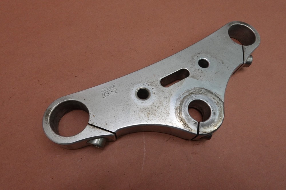 2000-2005 Harley Dyna Super Glide FXD Upper Triple Tree Fork Clamp