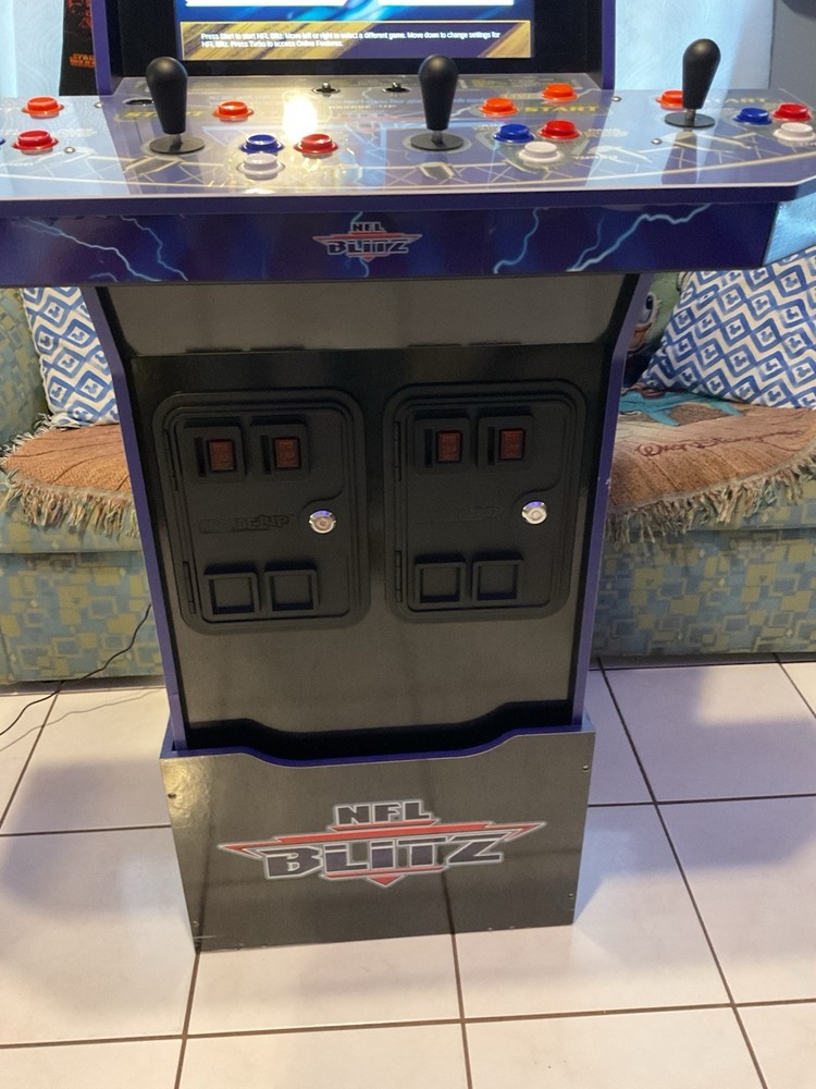 Arcade 1Up NFL Blitz 4-Player Arcade With Riser EXCELLENT CONDITIONS 🏈🔥
