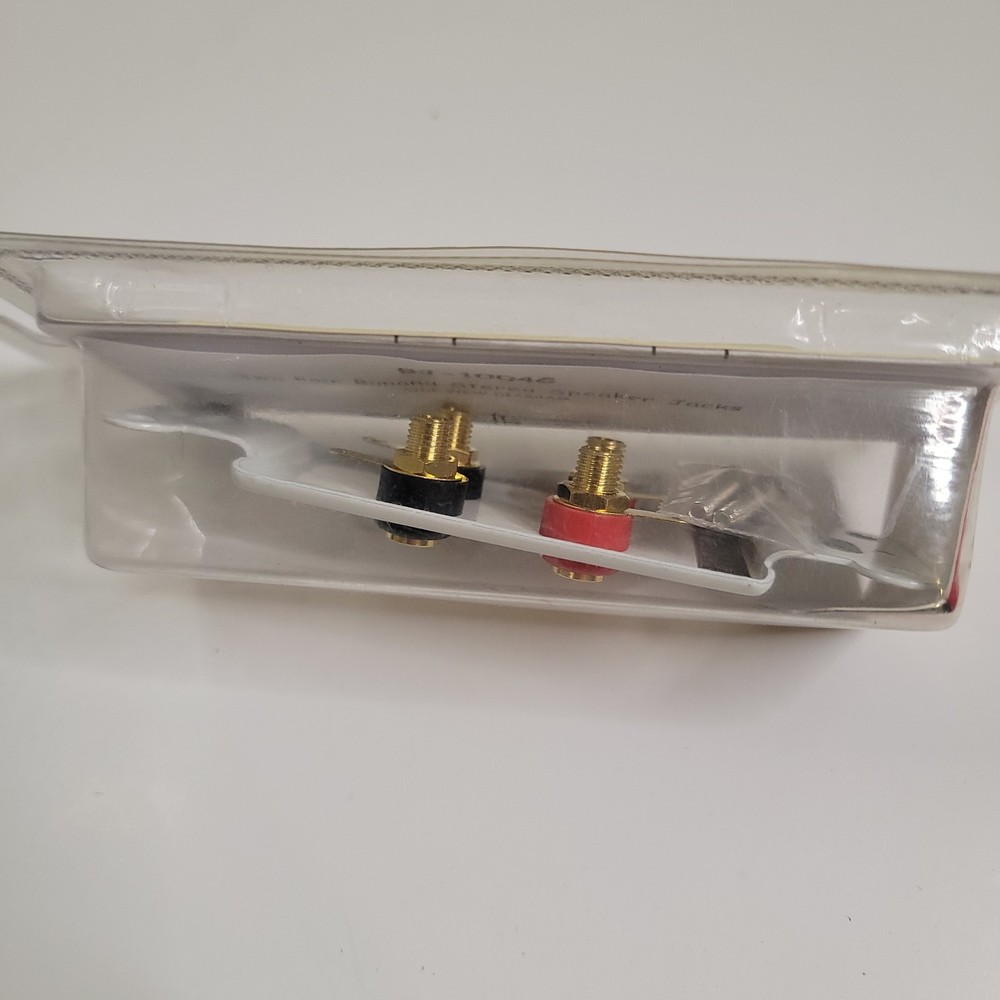 Studio Acoustics (BJ-1004G) Banana Speaker Jacks Gold Plated Interface Module