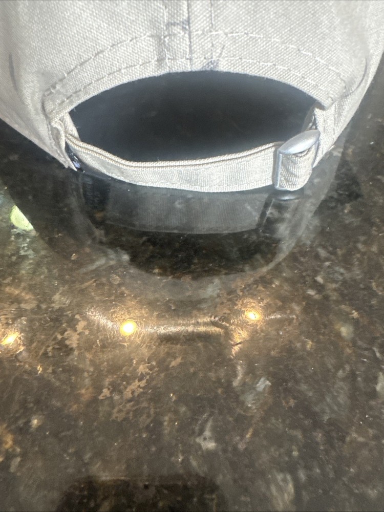 New Bridgestone Golf Oceanside Adjustable Hat/Cap PATTERN: Feathers