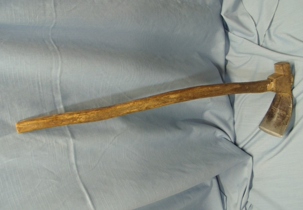 VintageAdze Hoe With Handle